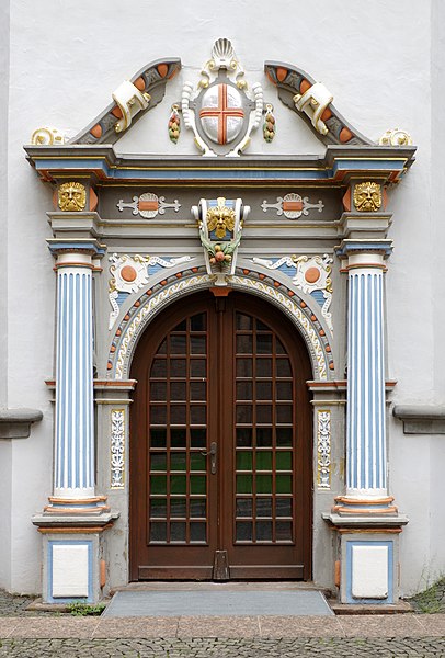 File:Trier Kurfürstliches Palais BW2017-09-10 10-37-01.jpg