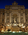 Deutsch: Brunnen bei Nacht, Frontansicht English: Trevi Fountain by night from the front