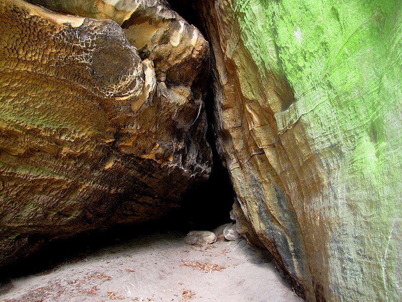 File:Twin-arches-cave-bsf-tn1.jpg