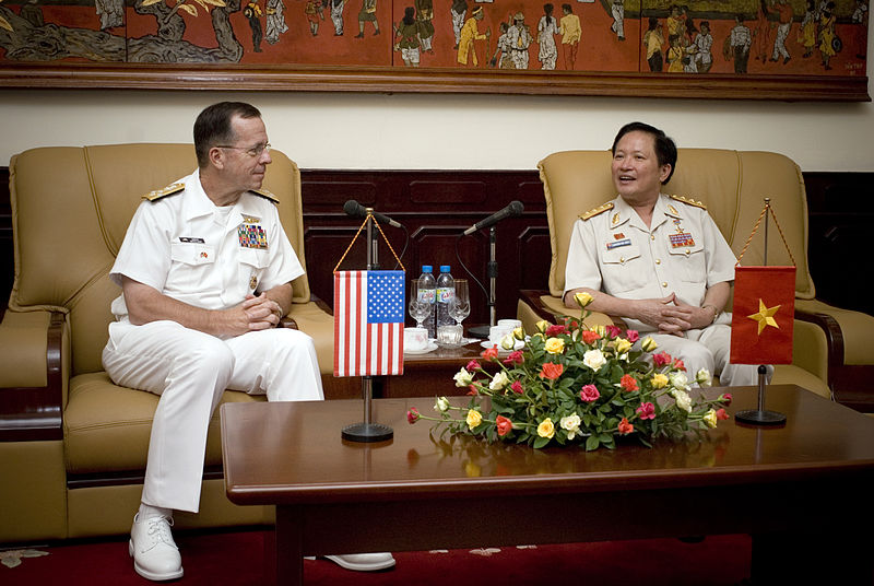 File:US Navy 070620-N-0696M-343 Chief of Naval Operations (CNO) Adm. Mike Mullen visits with Vietnamese Deputy Minister of National Defense, Senior Lt. Gen. Nguyen Huy Hieu during an office call.jpg