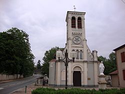 Veauchette (Loire, Fr) église.JPG