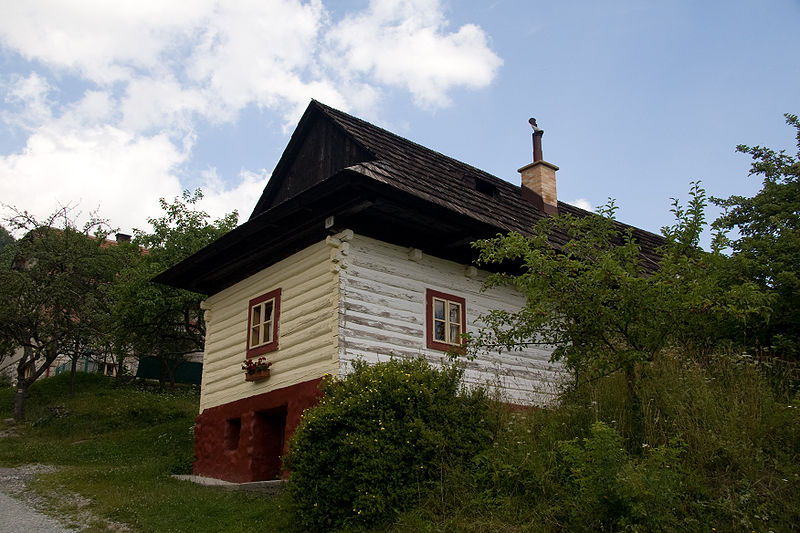 File:Vlkolínec, Slovakia 007.jpg