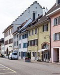 Thumbnail for File:Vordergasse mit Gemeindehaus in Neunkirch SH.jpg