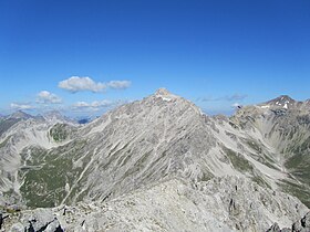 Kilátás a Samspitze-ból (en).