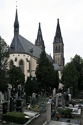 Cementerio de Visegrad en la Basílica de los Santos Pedro y Pablo