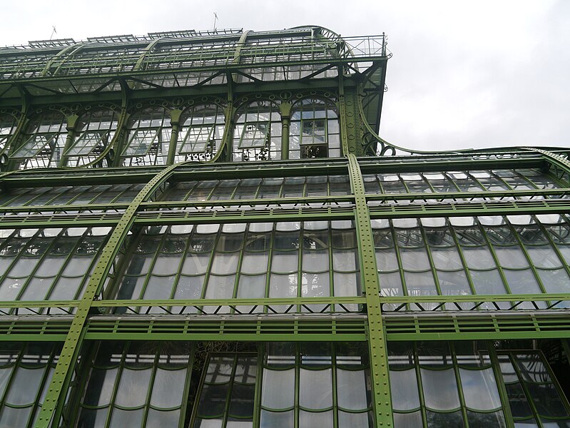 File:Wien Park Schönbrunn Palmenhaus 13.JPG