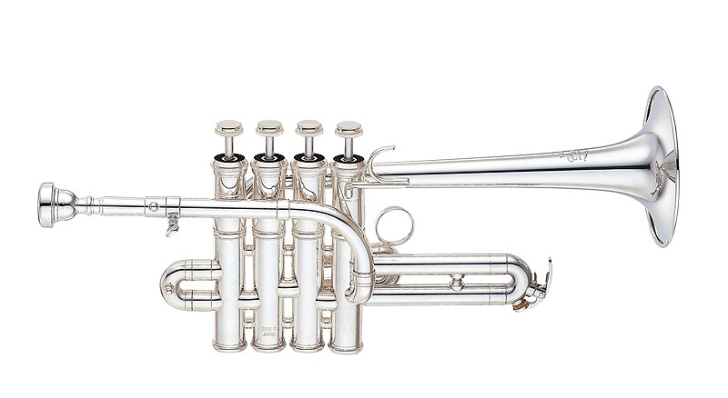Fichier:Yamaha Piccolo trumpet YTR-9835.jpg