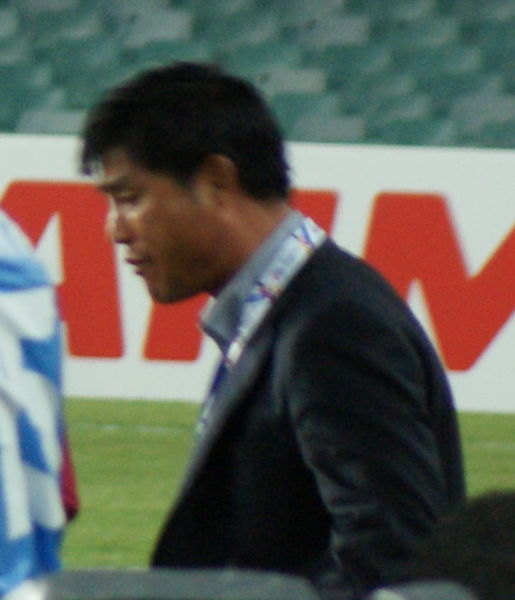 File:Yoon Sung-Hyo.jpg