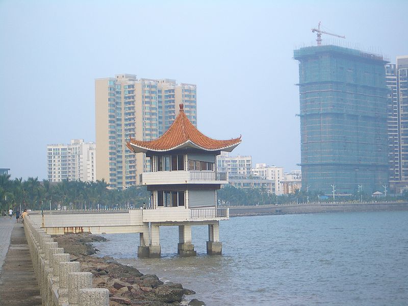 File:Zhuhai-Qinglu-border-guards-booth-0639.jpg