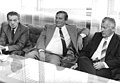 Účastníci slávnostného zasadnutia Výboru MS pri 125. výročí založenia MS pred začiatkom zasadnutia v pracovni správcu MS v 3. budove MS na Hostihore v Martine 14. 8. 1988