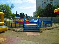 Дитячий парк Перлинка3.JPG