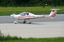 Katana 100 in 2008 050 Zweisitziges Leichtflugzeug - Diamond DV-20 Katana in Innsbruck, Austria.jpg