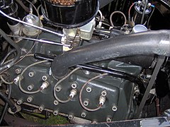 Moteur V8 Ford Flathead, 1937.