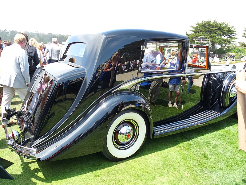 File:1938 Packard 1605 Barker Sedanca de Ville (3829333662).jpg