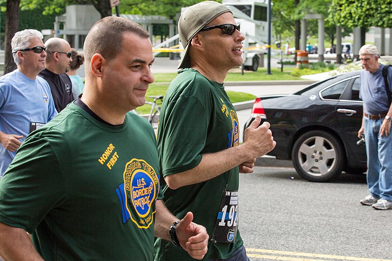 File:2014 Police Week 5k (14190274013).jpg