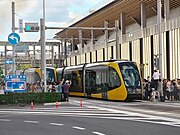 芳賀・宇都宮LRT営業運転始発電車