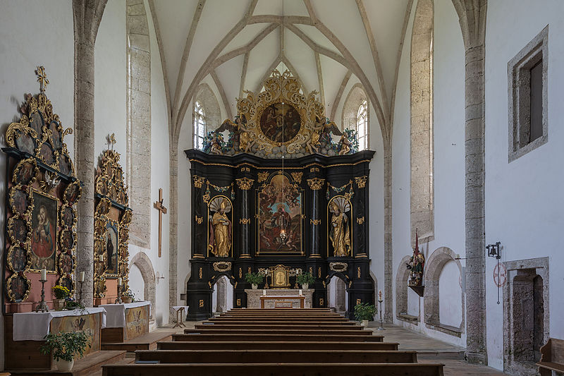 File:Adlwang Sankt Blasien Wallfahrtskirche Hauptaltar Seitenaltäre Sakristeitür.jpg
