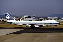 Air New Zealand Boeing 747-219B (ZK-NZY 528 22724) (8216794692).jpg