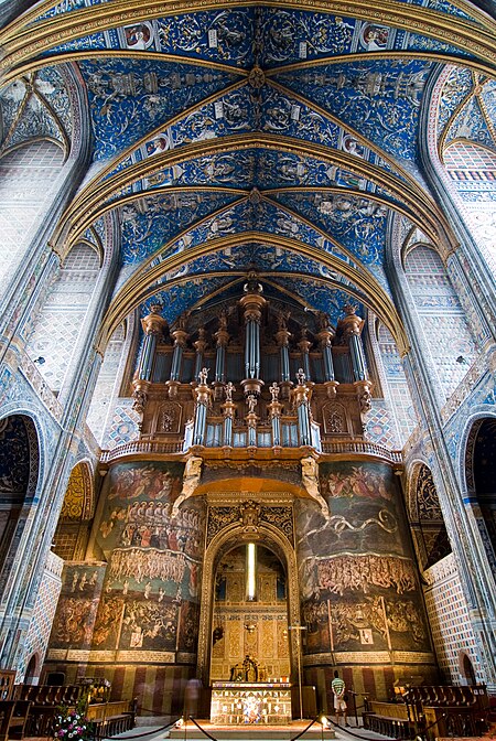 ไฟล์:Albi_cathedral_-_nave_and_organ.jpg