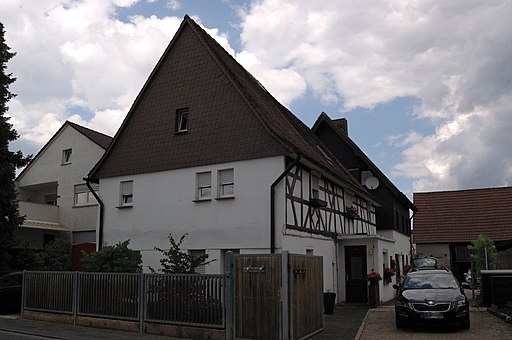 Albrecht-Dürer-Straße 8 Schneppenhausen