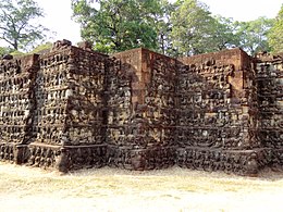 Angkor Thom Terrasse des Lepra-Königs 03.jpg