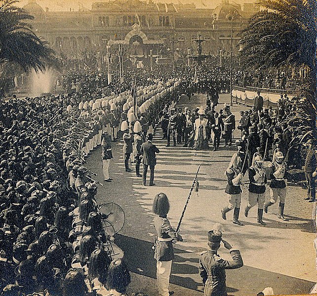 File:Archivo General de la Nación Argentina 1910 Buenos Aires, Fiesta del Centenario en Buenos Aires, la Infanta Isabel de Borbón revistando las tropas.jpg