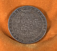 Armada Medal, bearing the inscription Flavit Jehovah et Dissipati Sunt