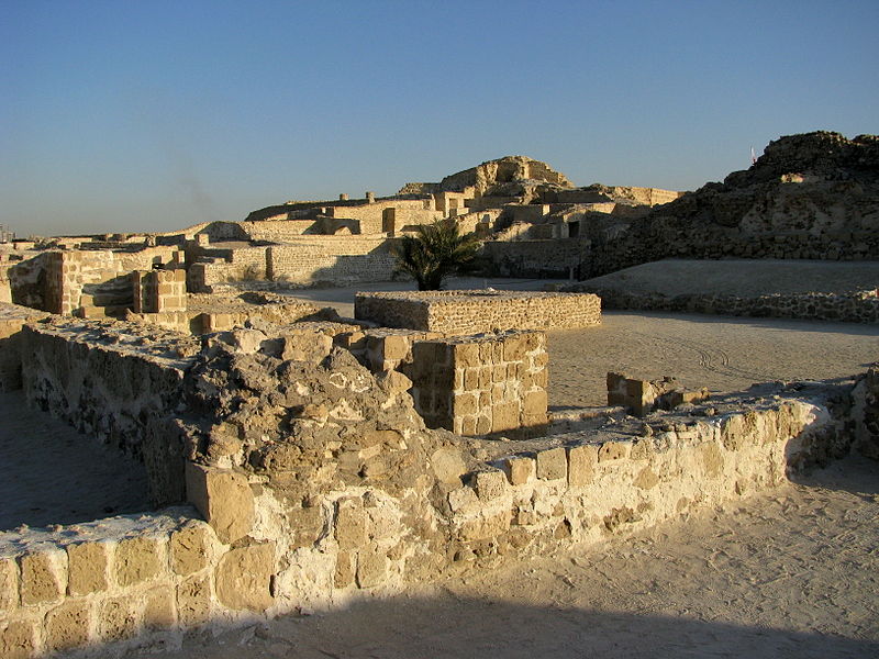 File:Bahrain Fort 8.jpg