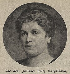 Betty Karpíšková na snímku z roku 1923