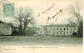 Bournand - Le Château de Verrières.jpg