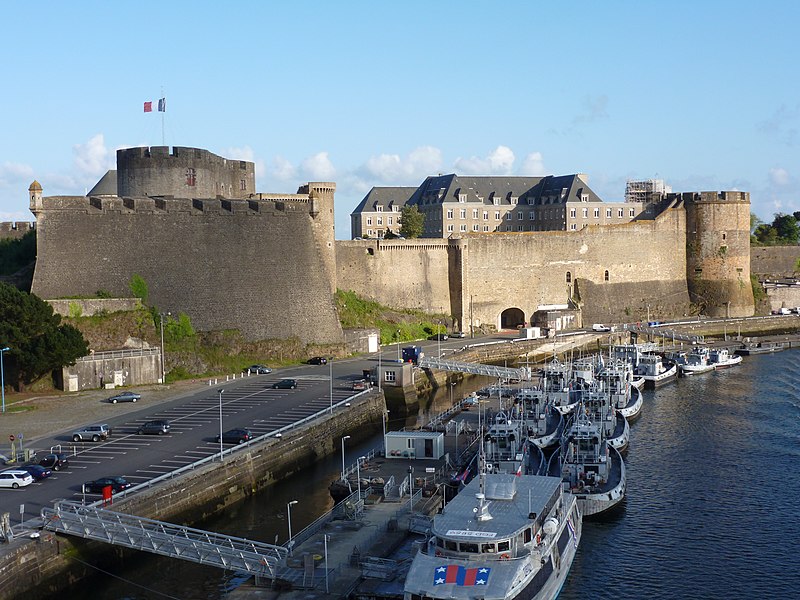 File:Brest - Le Château - PA00089847 - 008.JPG