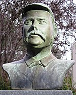 Bust of Billy Murdoch.jpg