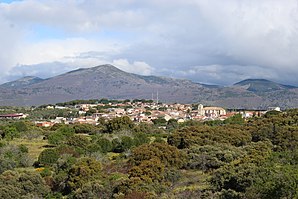 Cadalso de los Vidrios - town view