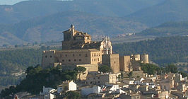 Alcázar y santuario de la Vera Cruz.