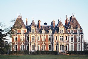 Château de la Jumellière façade.jpg