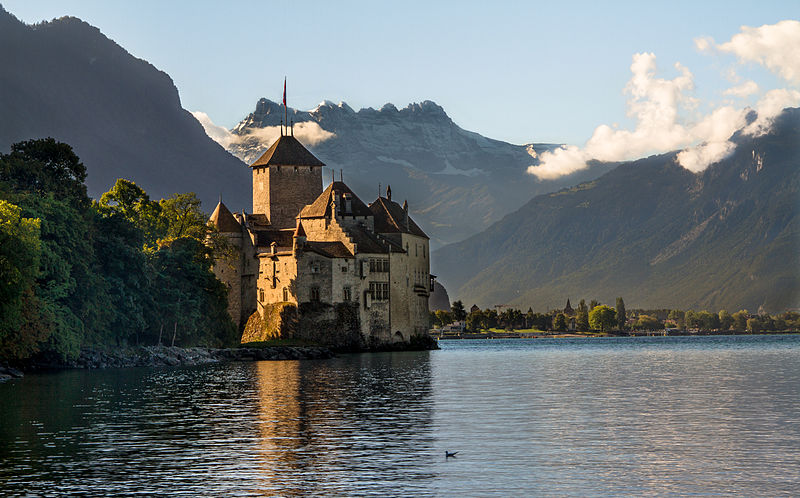 File:Chateau de Chillon-1 (2).jpg