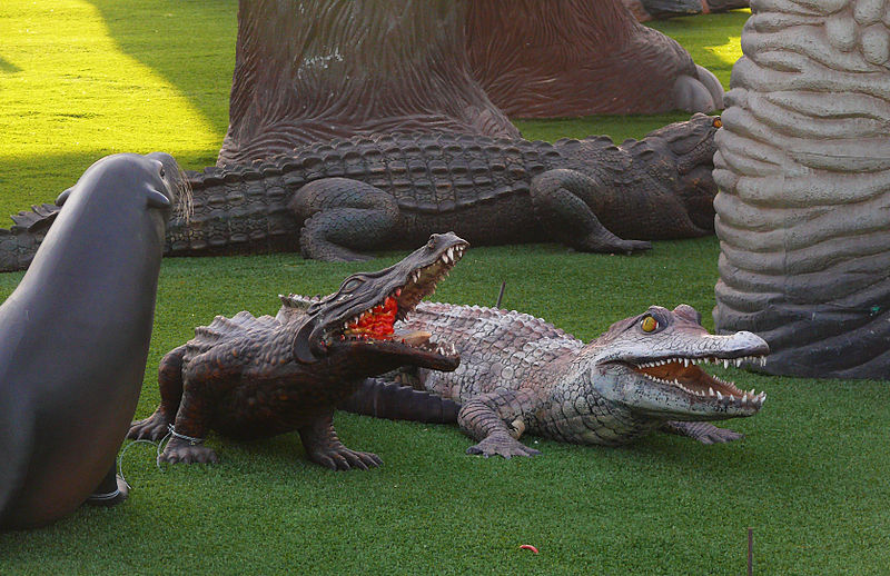 File:CinenaCityCrocodiles-pic0018.jpg