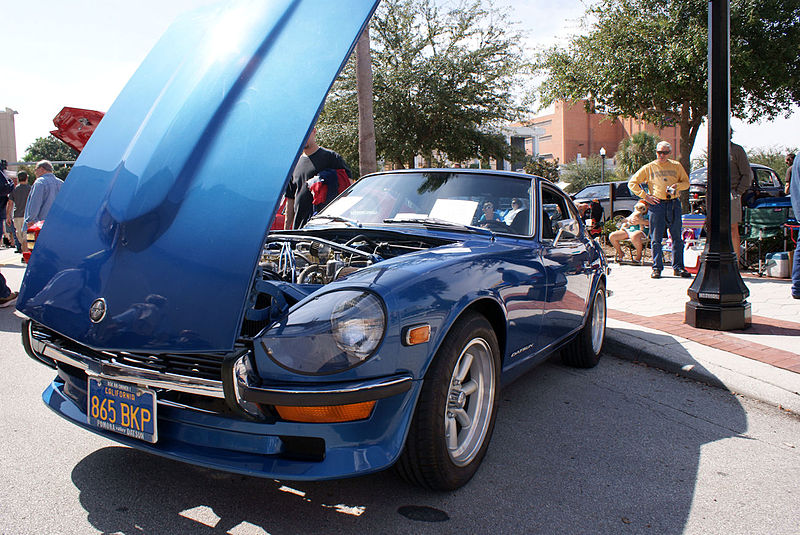 File:Datsun 240Z 1970 LFront LakeMirrorClassic 17Oct09 (14413908028).jpg