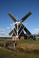 De Groeve - Molen De Boezemvriend met zeilen.jpg