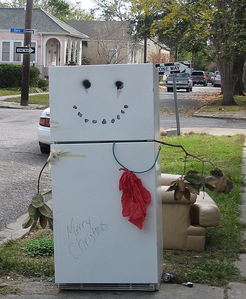 File:DefrostyTheFridgeman.jpg