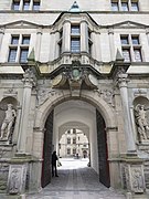 Entrance to the courtyard in 2018