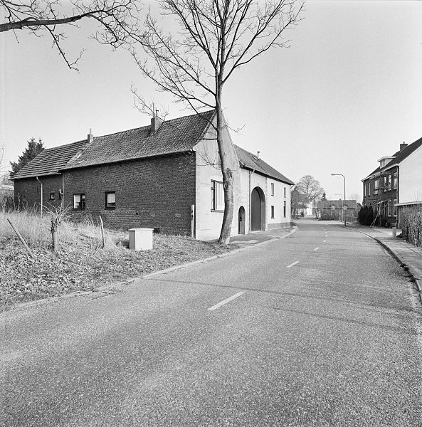 File:Exterieur OVERZICHT MET BOERDERIJ - Nierhoven - 20281942 - RCE.jpg