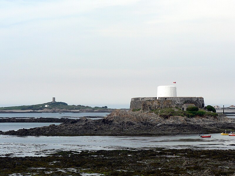 File:Fort Grey Guernsey 2.jpg