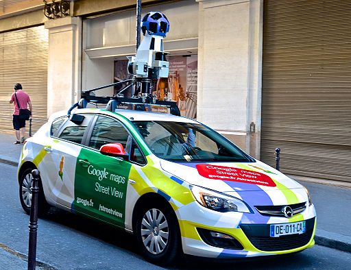 Google maps car, Paris May 2014