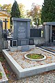 English: Grave of Eduard Hora in Litovel. Eduard Hora was a technical director of the Litovel sugar factory and a local politician. Čeština: Hrob Eduarda Hory v Litovli. Eduard Hora byl technický ředitel litovelského cukrovaru a místní politik.