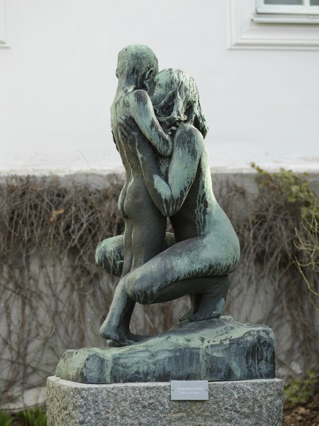 File:Gustav Vigeland Mother and Child Thielska 380.tif