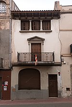 Miniatura per Habitatge a la plaça de la Vila, 37 (Martorell)