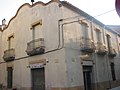 Habitatge al carrer de la Creu i carrer Raval, 25 (Santa Coloma de Farners)