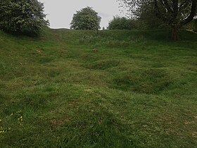 Hill 60 Ypres Belgium 15 - 1917 deep mine crater Hill 60.JPG