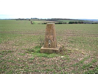 <span class="mw-page-title-main">Inkpen Hill</span> Hill in Berkshire, England
